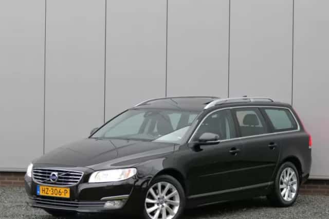 Volvo V70 (2016) thumbnail 1