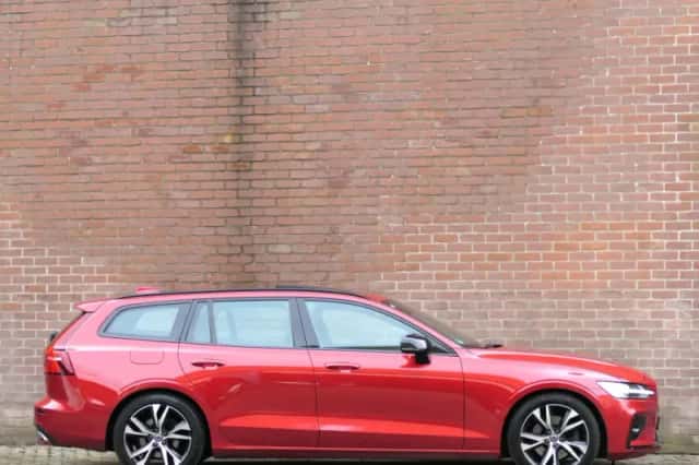 Volvo V60 (2020) thumbnail 6