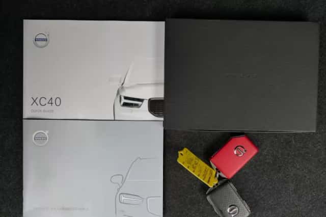 Volvo XC40 (2019) thumbnail 4