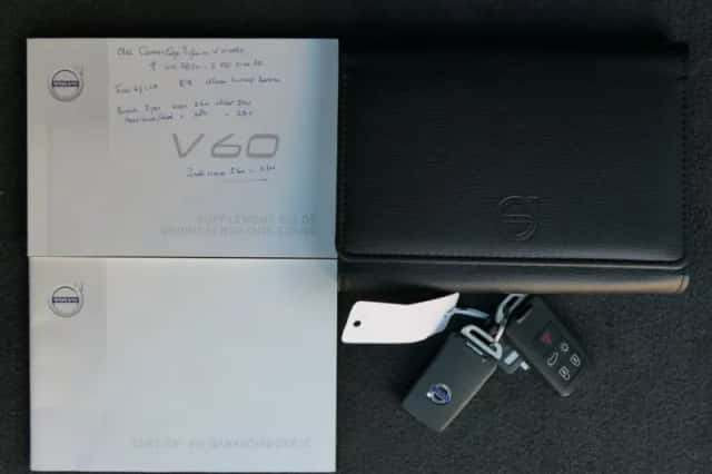 Volvo V60 (2018) thumbnail 4