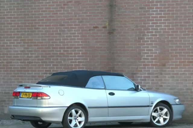 Saab 9-3 (2002) thumbnail 4