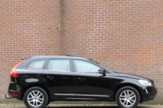Volvo XC60 (2017) thumbnail 6
