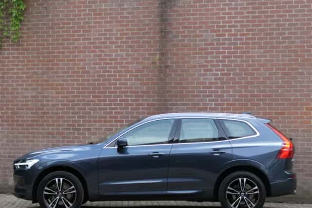 Volvo XC60 (2018) thumbnail 5