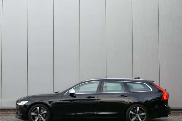 Volvo V90 (2017) thumbnail 5