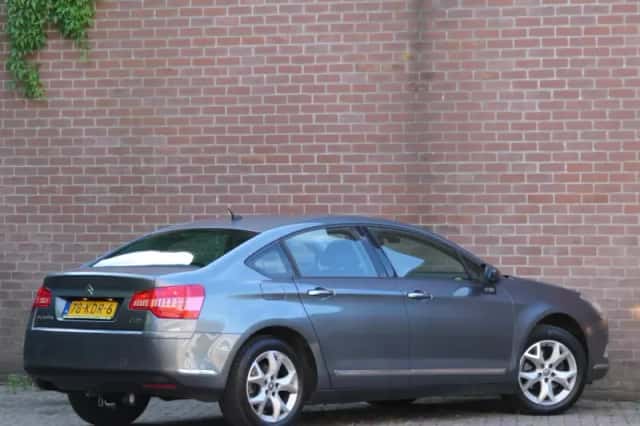 Citroën C5 (2009) thumbnail 2