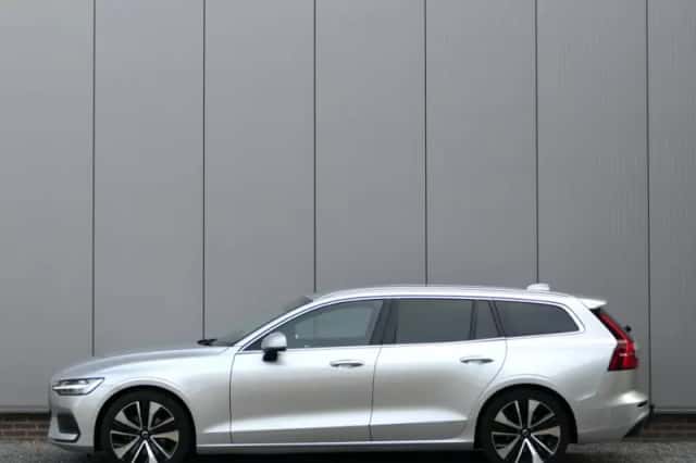 Volvo V60 (2020) thumbnail 5