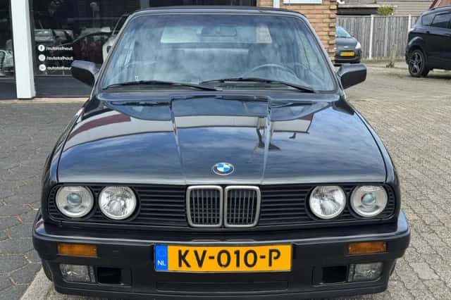 325i Cabrio E30 (1991) thumbnail 4