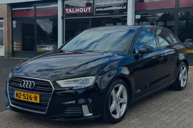 Audi A3 (2017) thumbnail 1