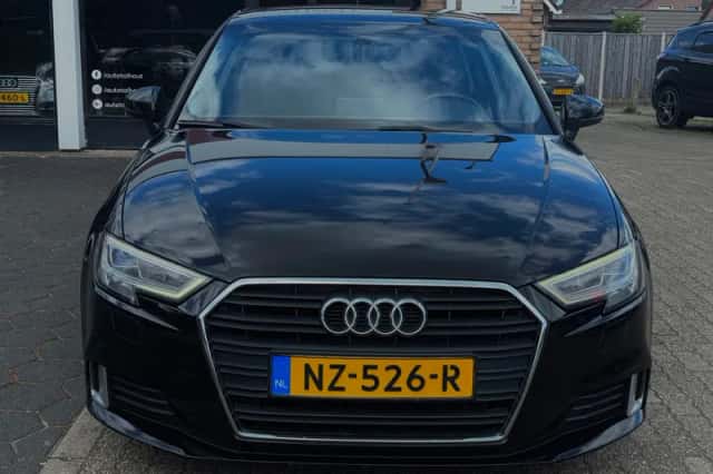 Audi A3 (2017) thumbnail 4