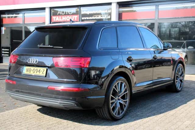Audi Q7 (2016) thumbnail 3