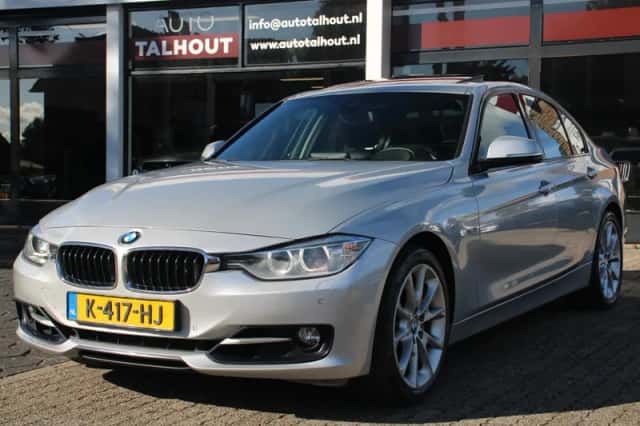BMW 3-Serie (2012) thumbnail 1
