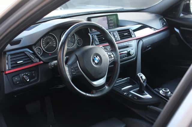BMW 3-Serie (2012) thumbnail 2