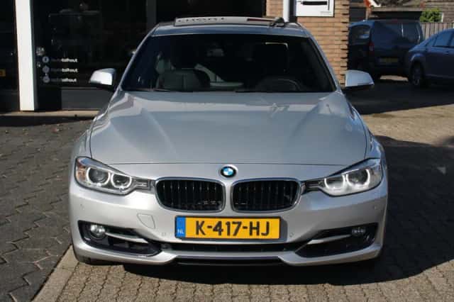 BMW 3-Serie (2012) thumbnail 4