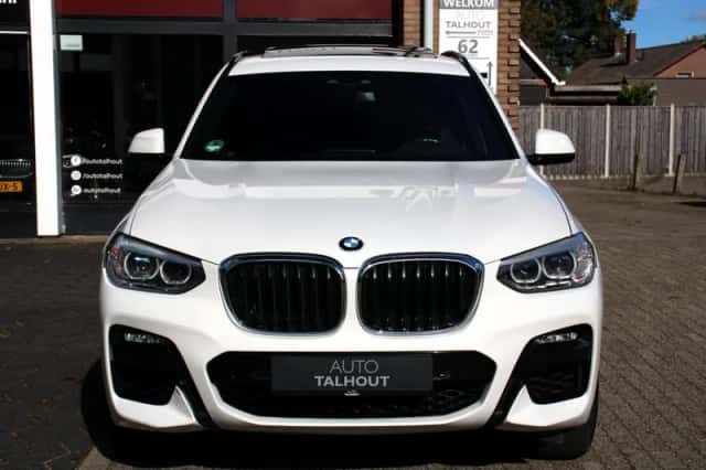 BMW X3 (2020) thumbnail 4