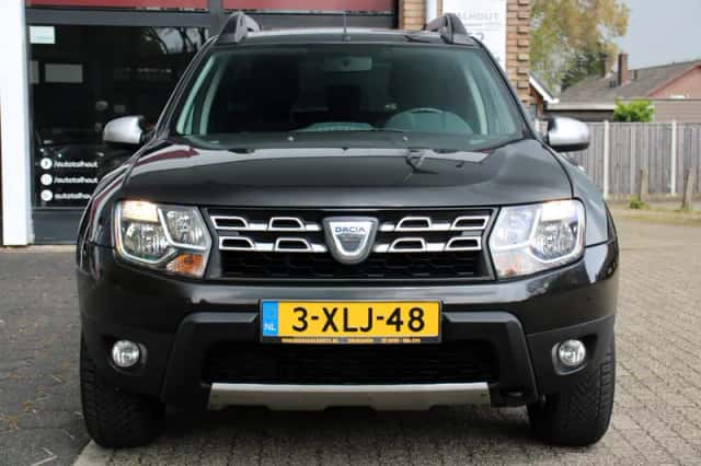 Dacia Duster (2014) thumbnail 4