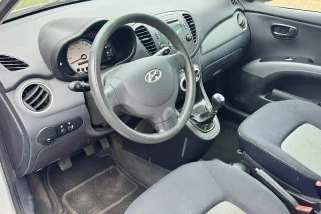 Hyundai i10 (2008) thumbnail 2