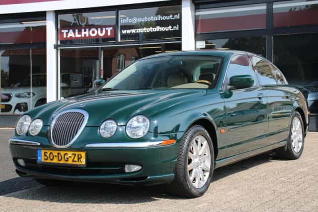 Jaguar S-Type (1999) thumbnail 1