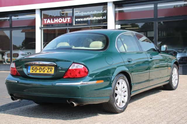 Jaguar S-Type (1999) thumbnail 3