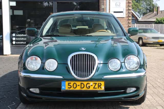Jaguar S-Type (1999) thumbnail 4