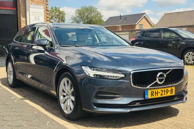 Volvo V90 (2017) thumbnail 6