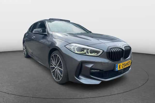 BMW 1-Serie (2021) thumbnail 6
