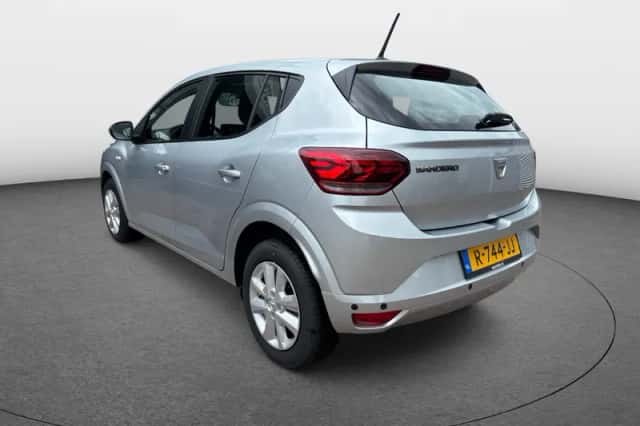 Dacia Sandero (2022) thumbnail 3