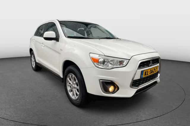 Mitsubishi ASX (2016) thumbnail 6