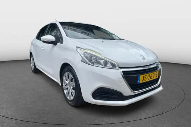 Peugeot 208 (2016) thumbnail 6