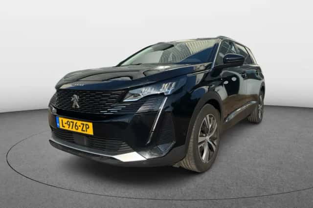 Peugeot 5008 (2021) thumbnail 1