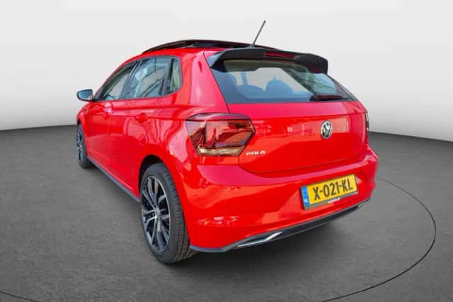 Volkswagen Polo (2018) thumbnail 3