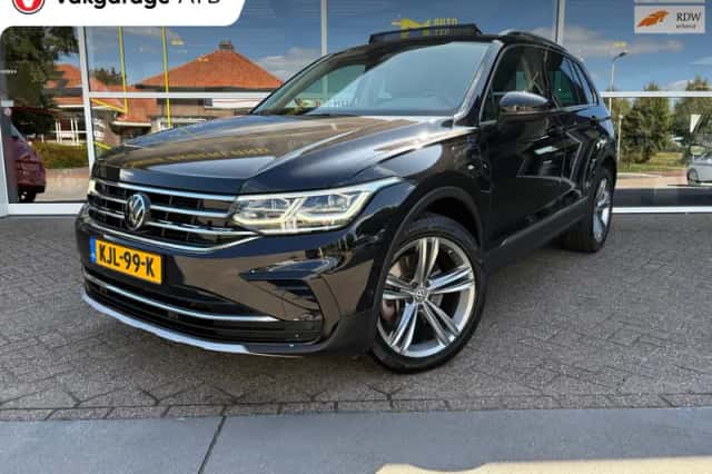Volkswagen Tiguan (2023) thumbnail 1