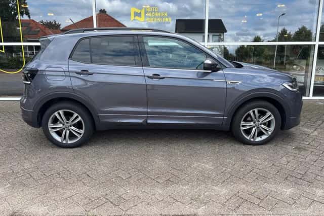 Volkswagen T-Cross (2023) thumbnail 3