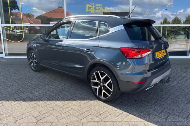 SEAT Arona (2021) thumbnail 5