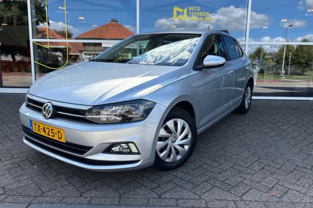 Volkswagen Polo (2018) thumbnail 1
