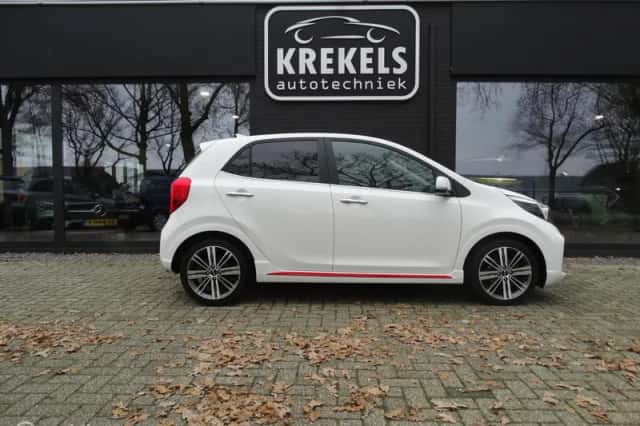 Kia Picanto (2018) thumbnail 4