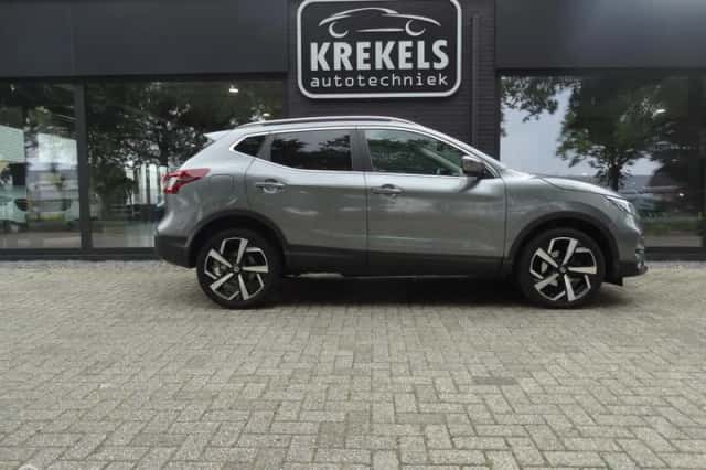 Nissan Qashqai (2020) thumbnail 4