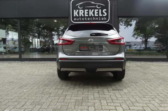 Nissan Qashqai (2020) thumbnail 6