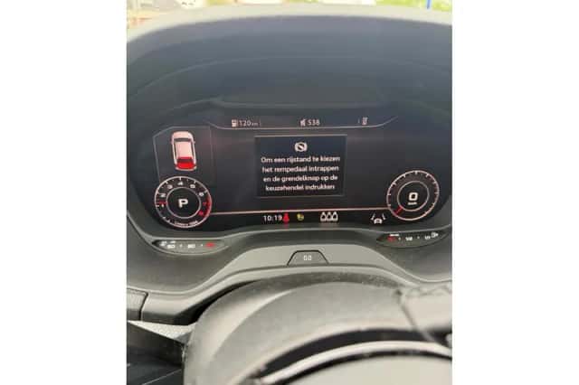 Audi Q2 (2023) thumbnail 2