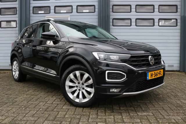 Volkswagen T-Roc (2020) thumbnail 1