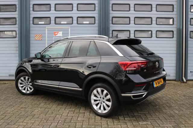 Volkswagen T-Roc (2020) thumbnail 5