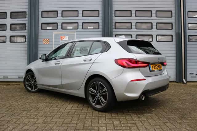 BMW 1-Serie (2020) thumbnail 3