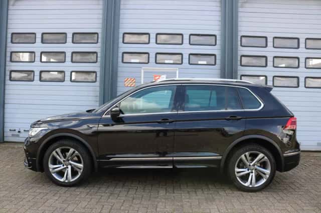 Volkswagen Tiguan (2022) thumbnail 6