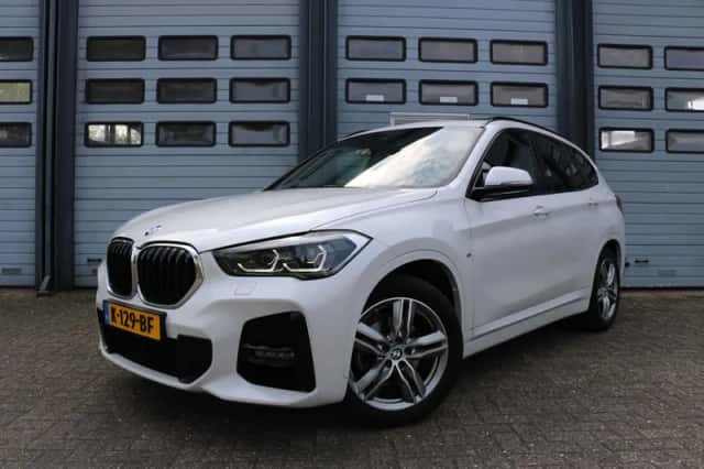 BMW X1 (2020) thumbnail 2