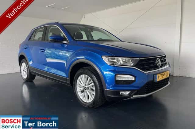 Volkswagen T-Roc (2021) thumbnail 1
