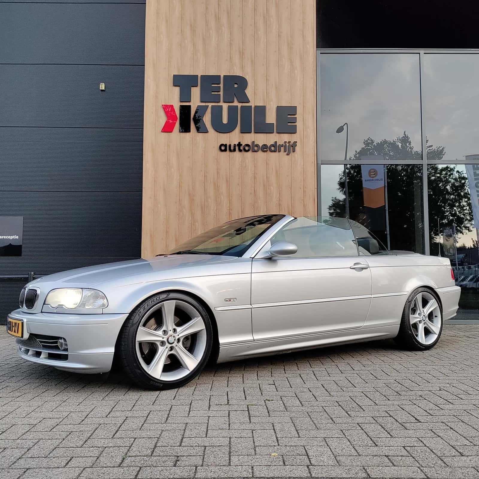 BMW 3-Serie (2001) — foto 1