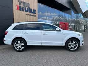 Audi Q7 (2015) thumbnail 6