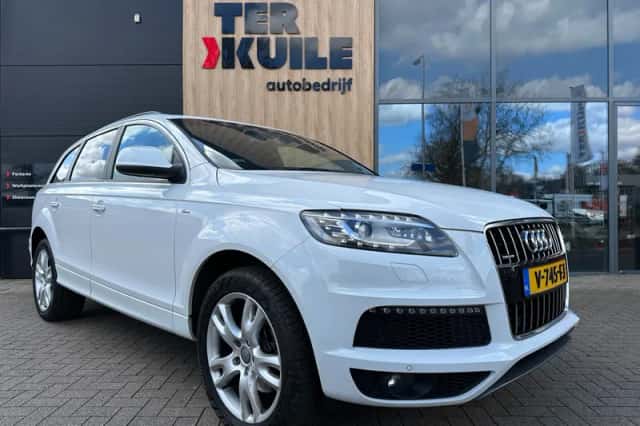Audi Q7 (2015) thumbnail 7