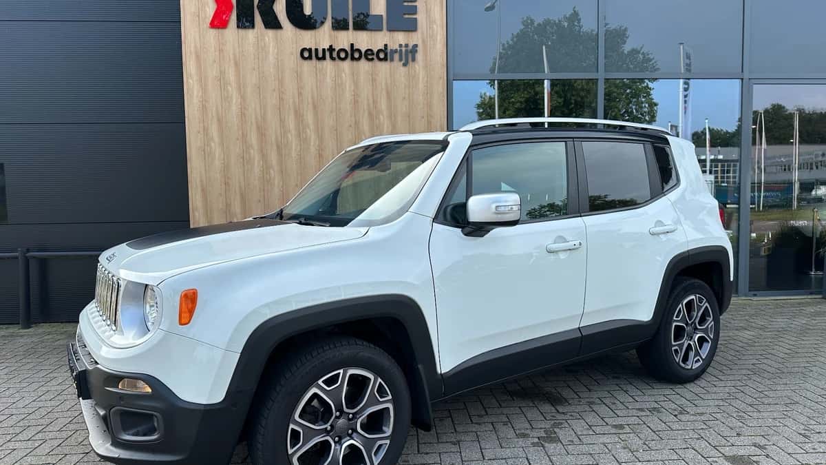 Jeep Renegade (2016) — foto 1