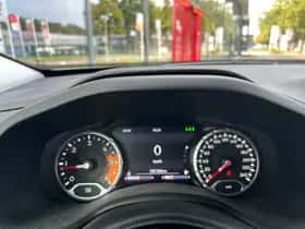 Jeep Renegade (2016) thumbnail 14