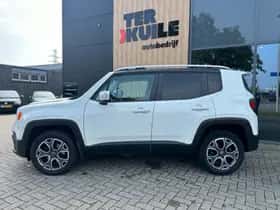 Jeep Renegade (2016) thumbnail 3